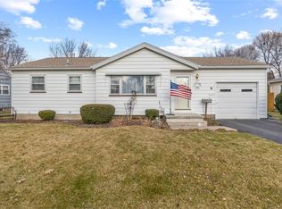 175 Southampton Dr, Rochester, NY 14616