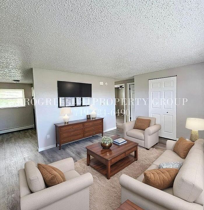 1st image of 7165 Alegre Cir APT 4