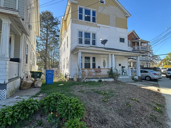 149 Southmayd Rd #3, Waterbury, CT 06705
