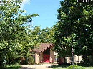 9430 Chesapeake Dr, North Royalton, OH