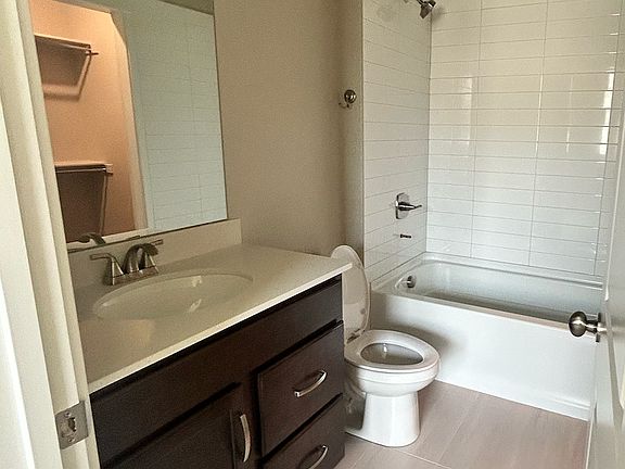 Guest bathroom upstairs.