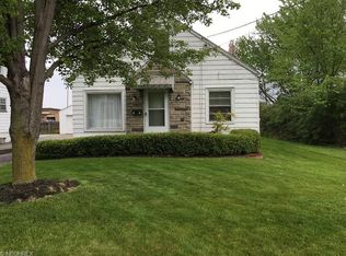 60 Meadowbrook Ave, Youngstown, OH 44512