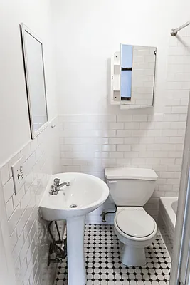 Rented by Green Manzana LLC | media 13