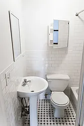 Rented by Green Manzana LLC