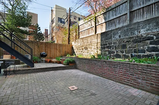 Sold by Corcoran | media 11