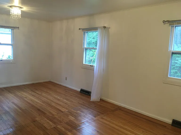 Large bedroom