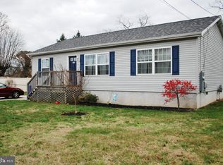 306 Oakwood Ave, Glassboro, NJ 08028