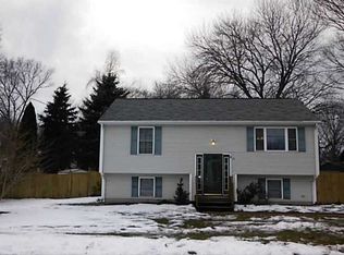 18 Youlden Ave, Cranston, RI 02910