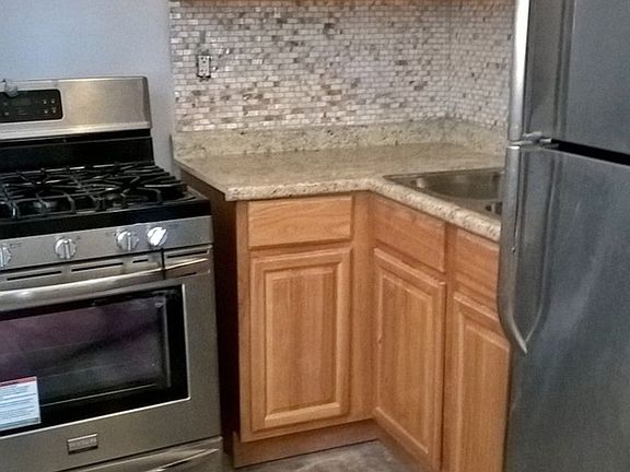 3rd image of 2232 E 70th Pl #1A
