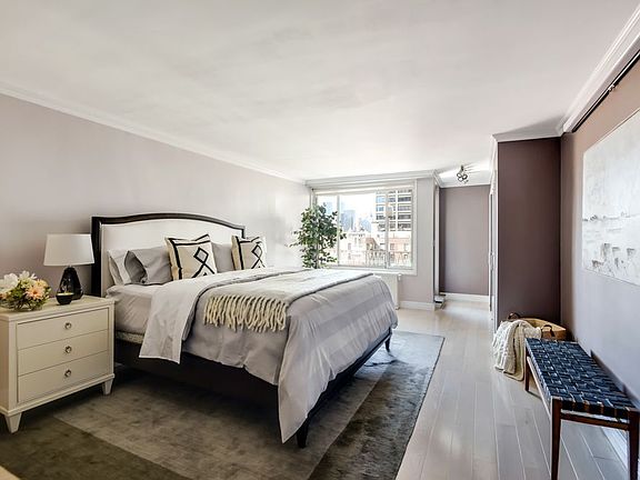 5th image of 1160 3rd Ave APT 14C