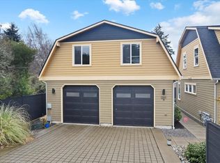 12011 9th Ave NW #B, Seattle, WA 98177