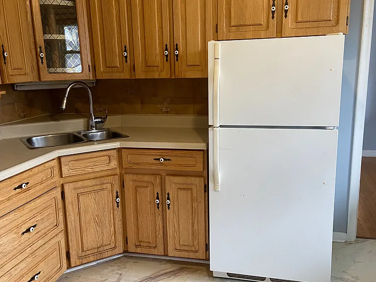 123 Seneca Dr — Photo 16