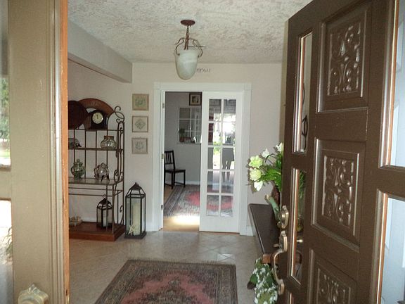 Large Foyer