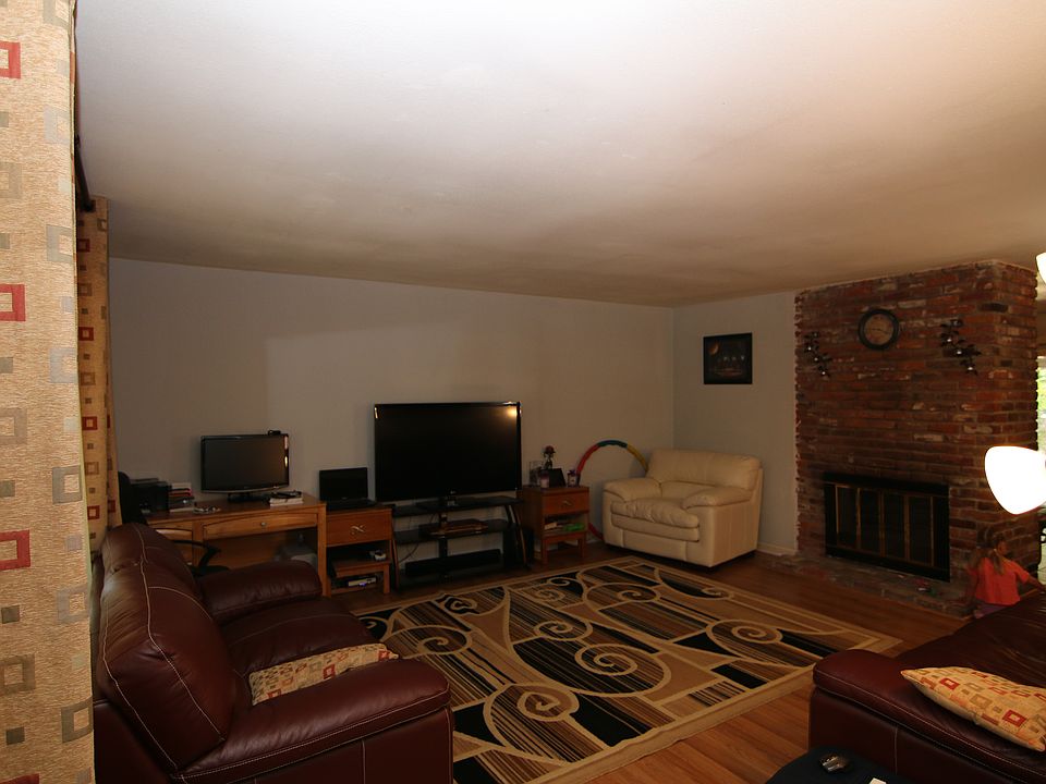 1st image of 306 Delagua Way