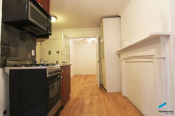 Rented by FirstService Realty (legacy) | media 23