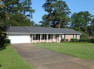 202 Sunset Dr, Petal, MS 39465