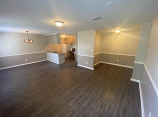 1317 Airport Dr APT F15, Tallahassee, FL 32304