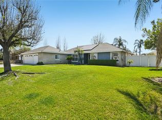 470 Conners Ln, Riverside, CA 92507