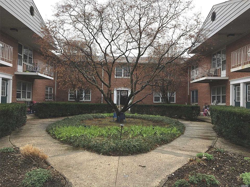 1st image of 100 Manhasset Ave APT F2