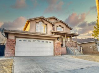 1903 Shamrock Ave, Palmdale, CA 93550