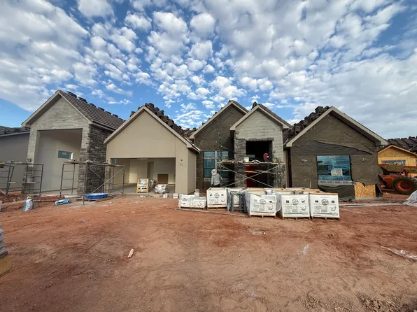 61 N 640 W #204, Ivins, UT 84738