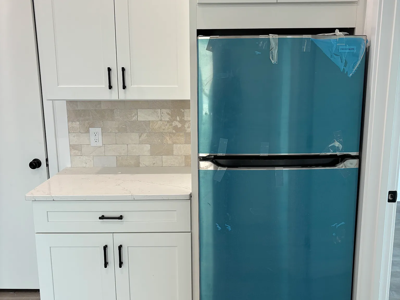 2 bed, 664 sqft, $2,290 — Photo 4