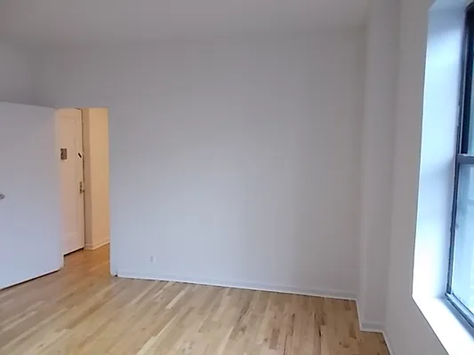 Rented by Marjorie Thompson, LREB | media 4