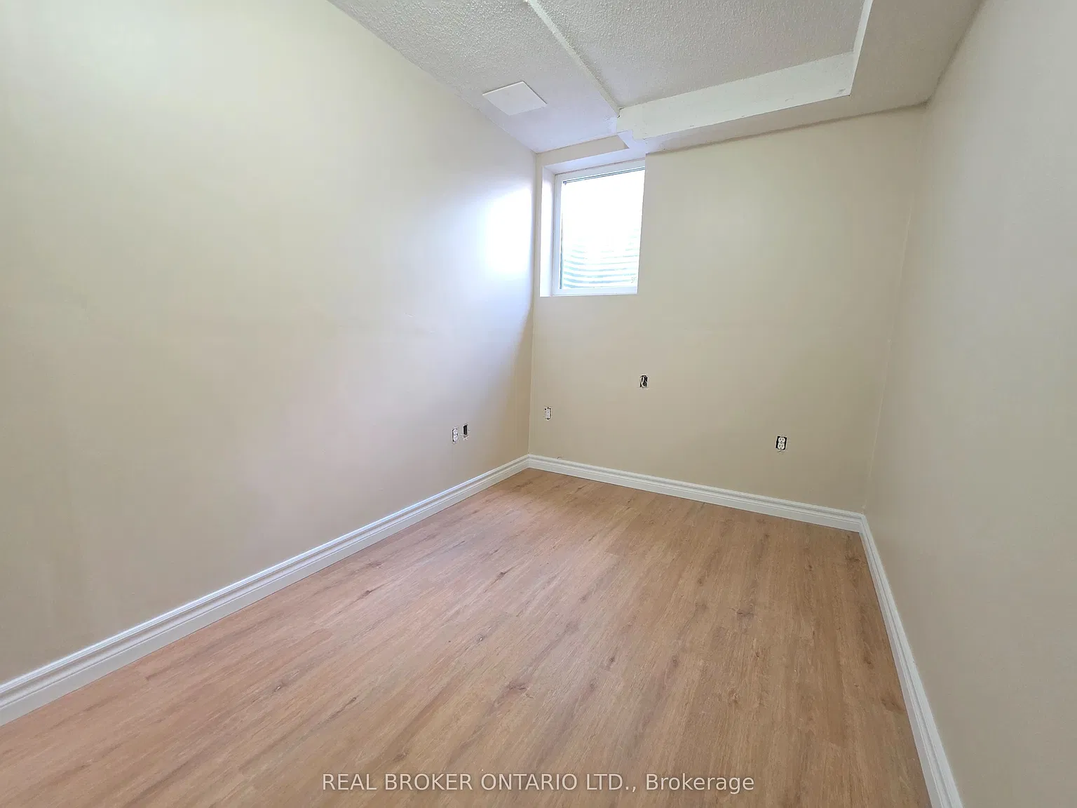 2 bed, $1,750 — Photo 4