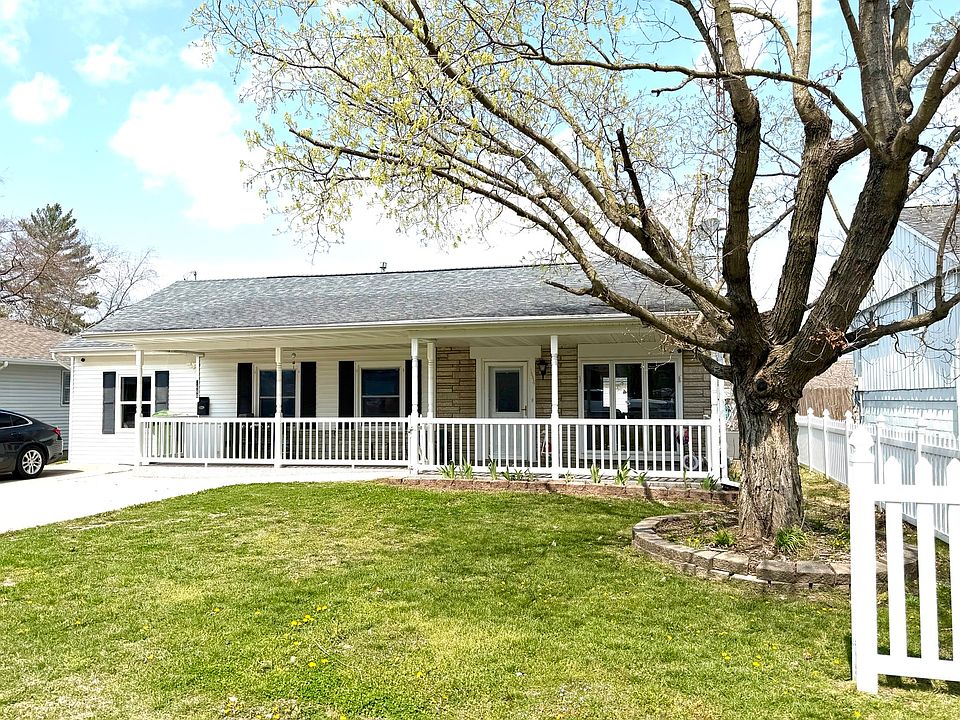 1st image of 1444 E 4th St