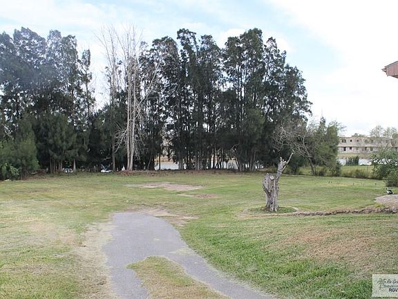2nd image of 624 Lindale Dr