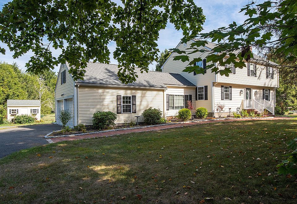 195 Lowell St, Lynnfield, MA 01940 Zillow