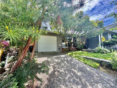 2509 SW Portland Court, Seattle, WA, 98106