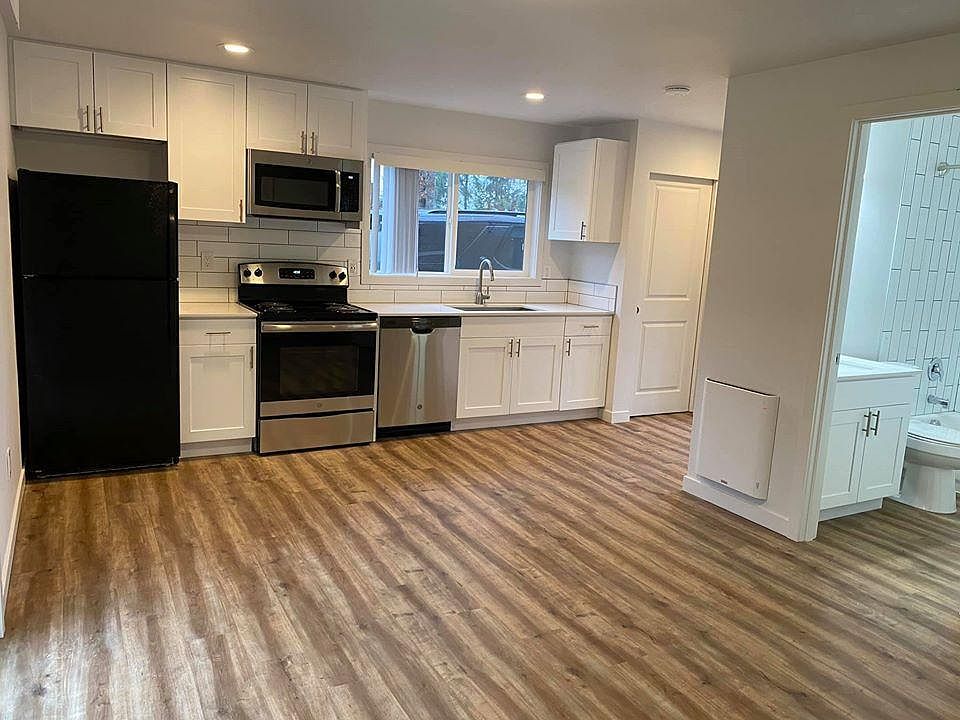 1st image of 17120 161st Ave SE