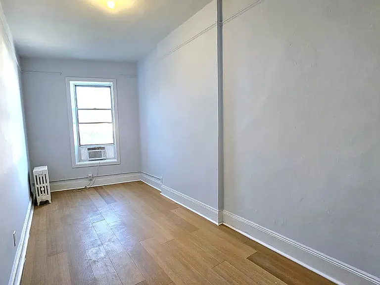 183 S 8th St #2 — Photo 6