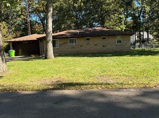 68825 6th St, Edwardsburg, MI 49112