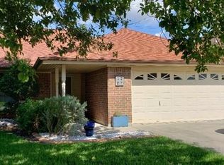 1207 S 17th St, Nederland, TX 77627