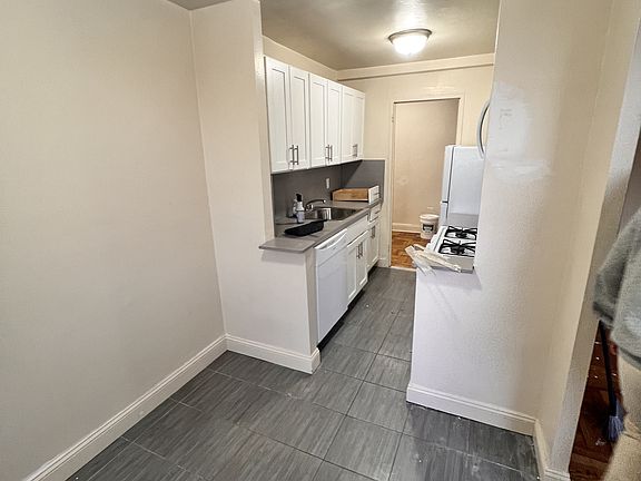 2nd image of 167-02 Highland Ave #4M