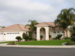 1104 Lymington Way, Bakersfield, CA