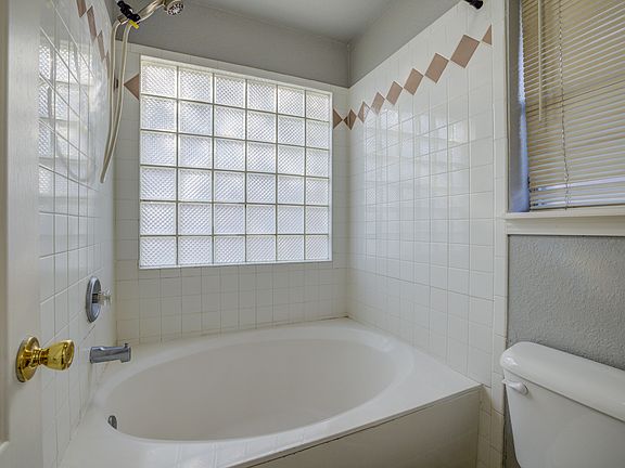 4th image of 3404 Rosinie Rose Pl