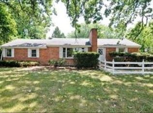 1285 Telegraph Rd, Lake Forest, IL 60045