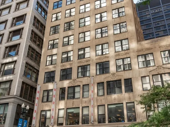 20 N State St APT 409, Chicago, IL 60602