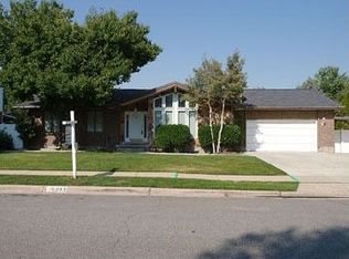 8892 S Quail Run Dr, Sandy, UT 84093