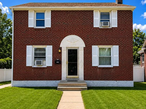 1316 Friendship St, Philadelphia, PA 19111