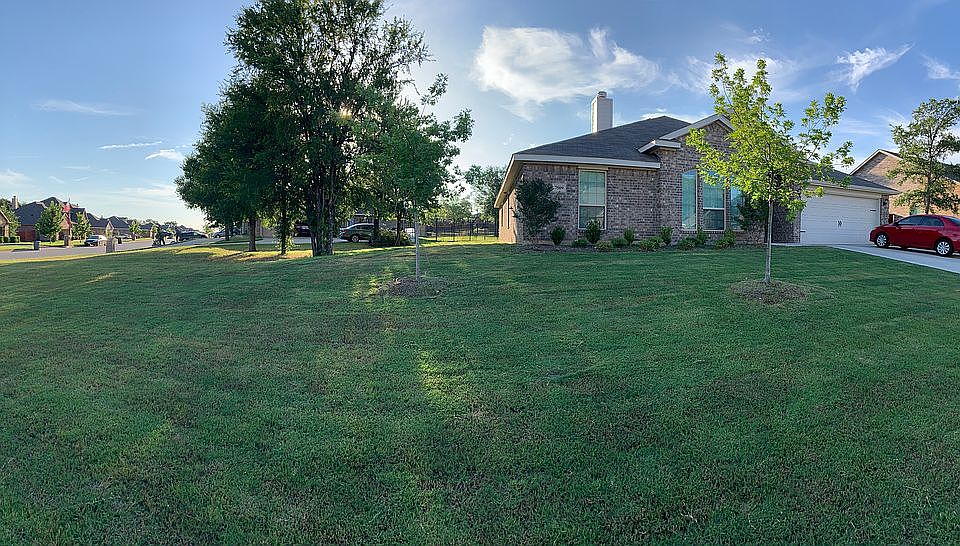 2nd image of 7509 Rose Crest Blvd