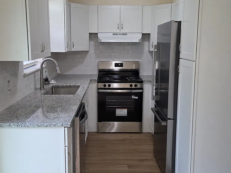 4314 Willowpoint Dr — Photo 8