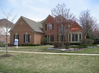 274 Wyngate Dr, Rochester, MI 48307