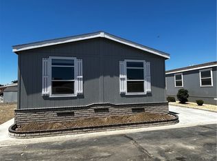 2205 W Acacia Ave SPACE 94, Hemet, CA 92545