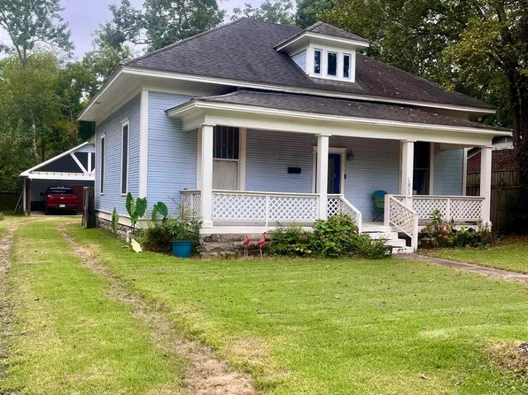 1823 Scott St, Conway, AR 72034