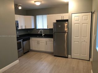 320 NW 42nd St #0, Miami, FL 33127
