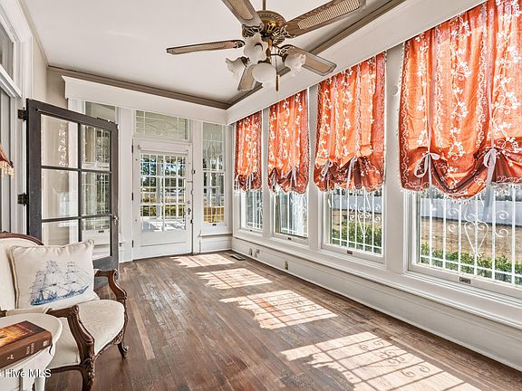 29th image of this home